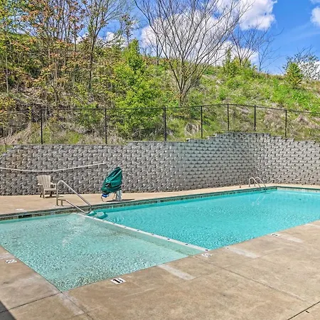 Pet-Friendly Branson Condo With Shared Pool! Exterior photo
