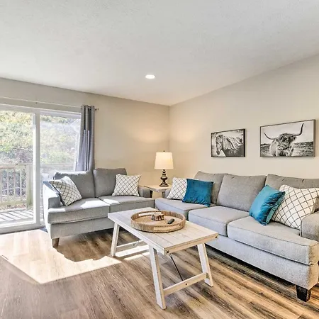 Pet-Friendly Branson Condo With Shared Pool! Exterior photo